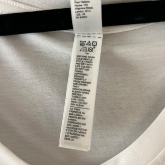 Athleta Essential Long-sleeve V-Neck Top White Size 3X - Picture 6 of 6